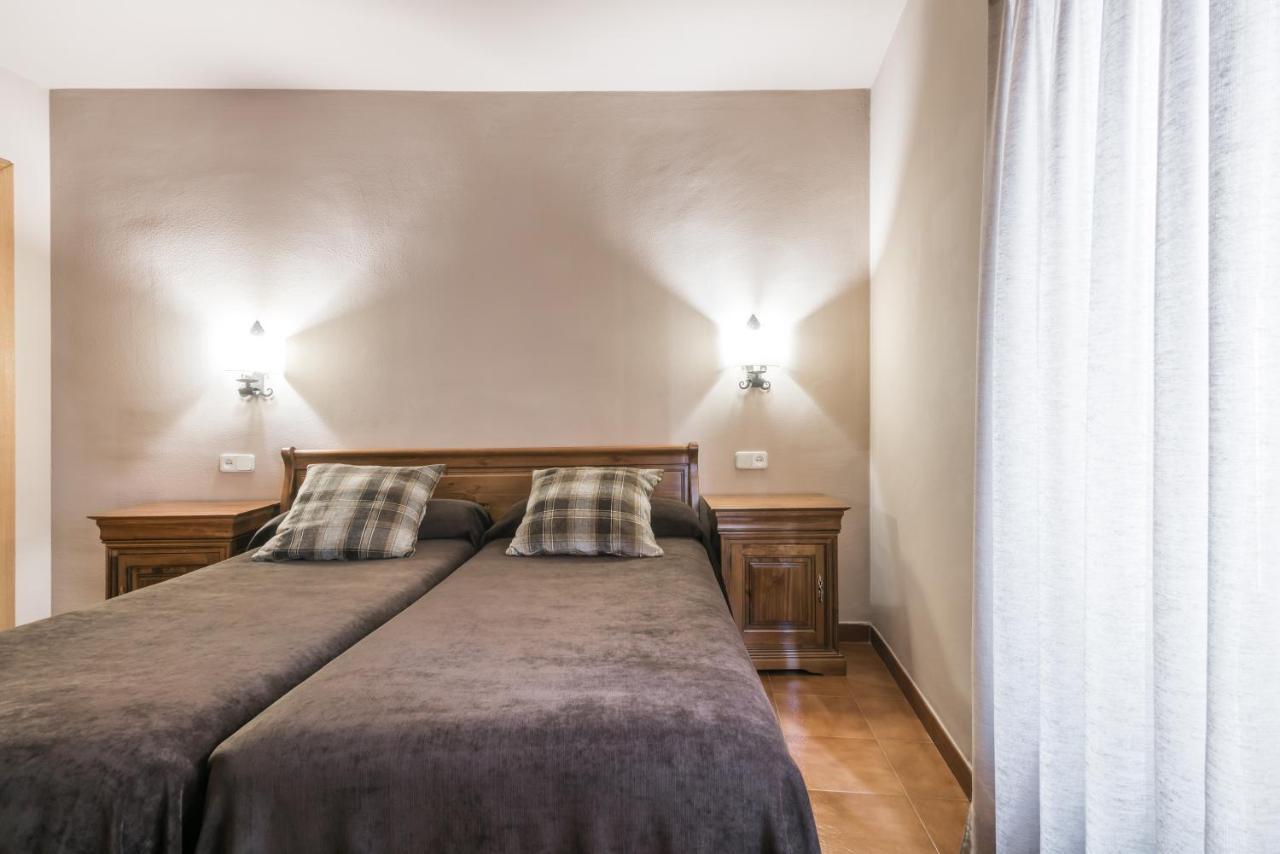 Riu Nere Mountain Apartments Vielha Eksteriør billede