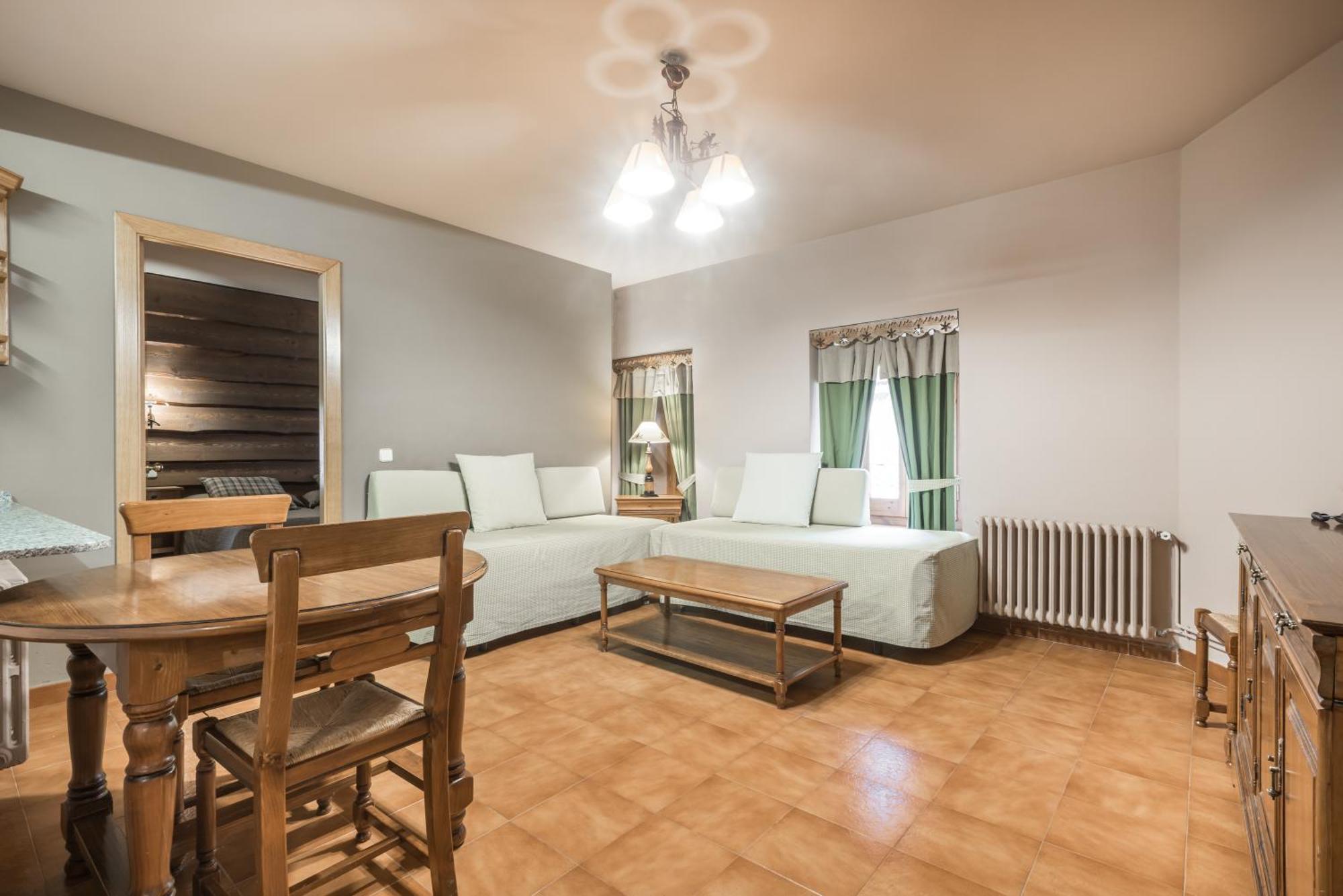 Riu Nere Mountain Apartments Vielha Eksteriør billede